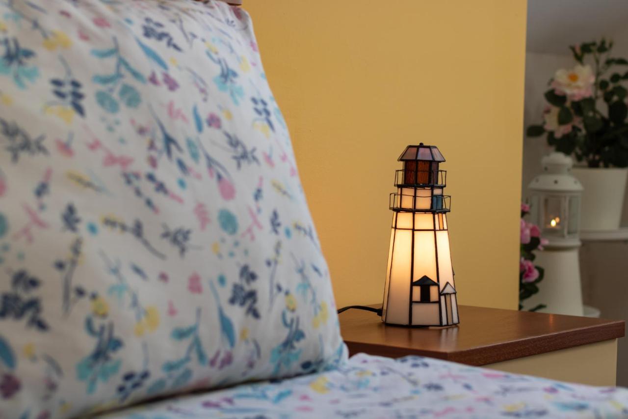 Apartman Monika Omiš Eksteriør billede